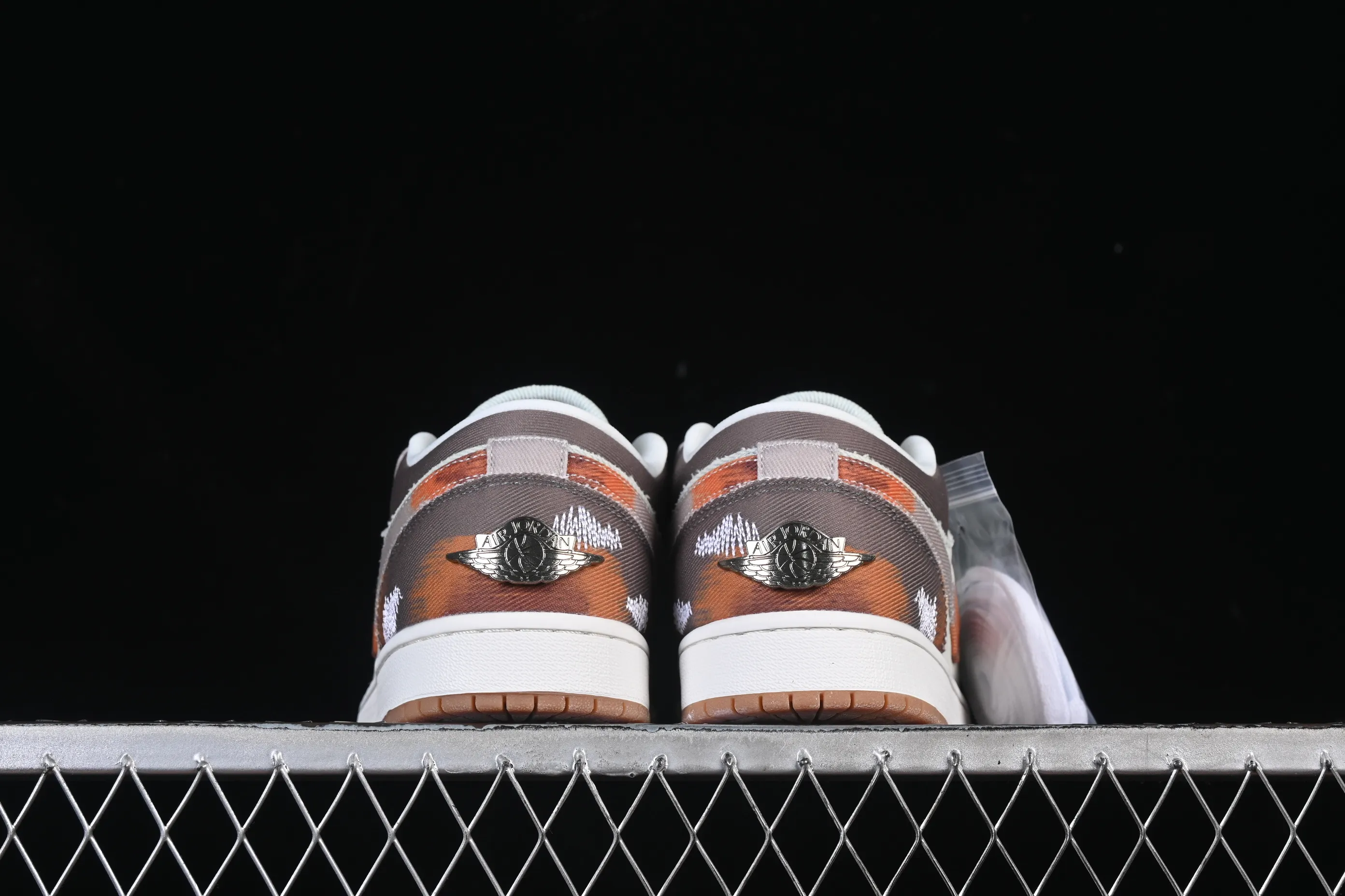 All categories Air Jordan Jordan series basketball shoes Air Jordan 1 Low Air Jordan 1 Low SE "Multi-Color Distressed" AJ1 Joe 1 old retro inkjet low-top cultural casual sneakers IM6664-991